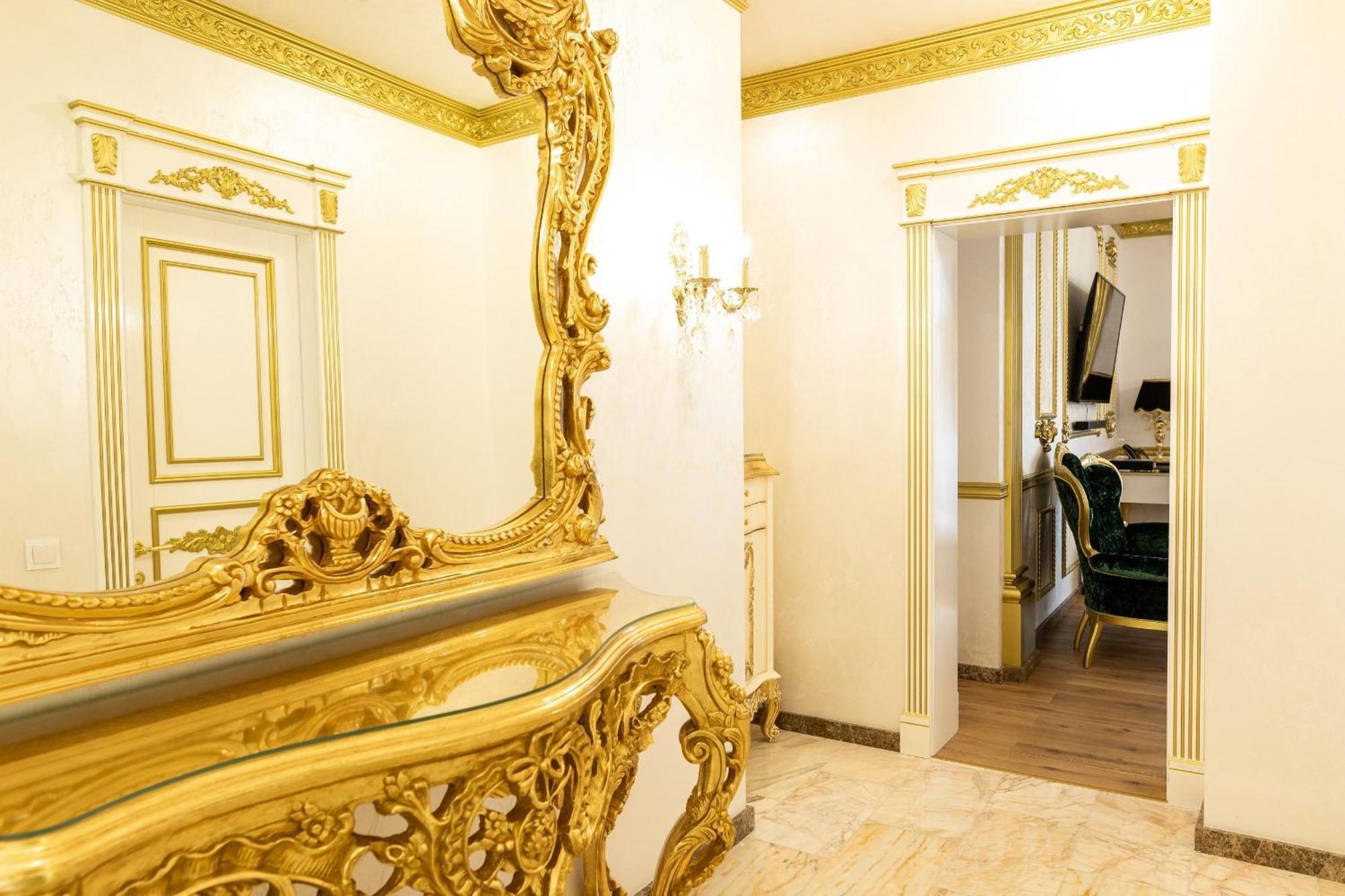 Royal Palace Luxury Hotel And Spa Khmelʼnytsʼkyy Ruang foto