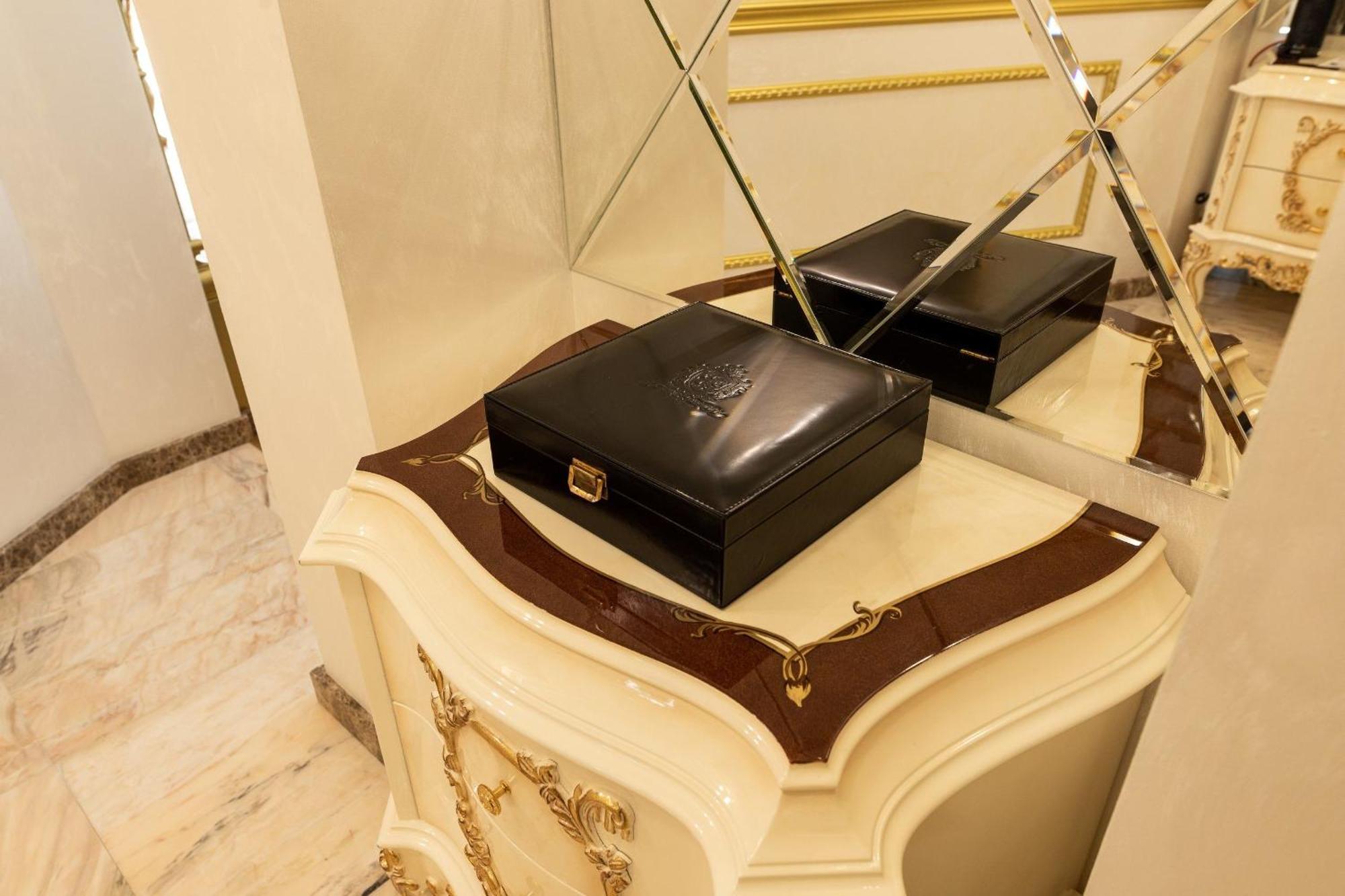 Royal Palace Luxury Hotel And Spa Khmelʼnytsʼkyy Ruang foto